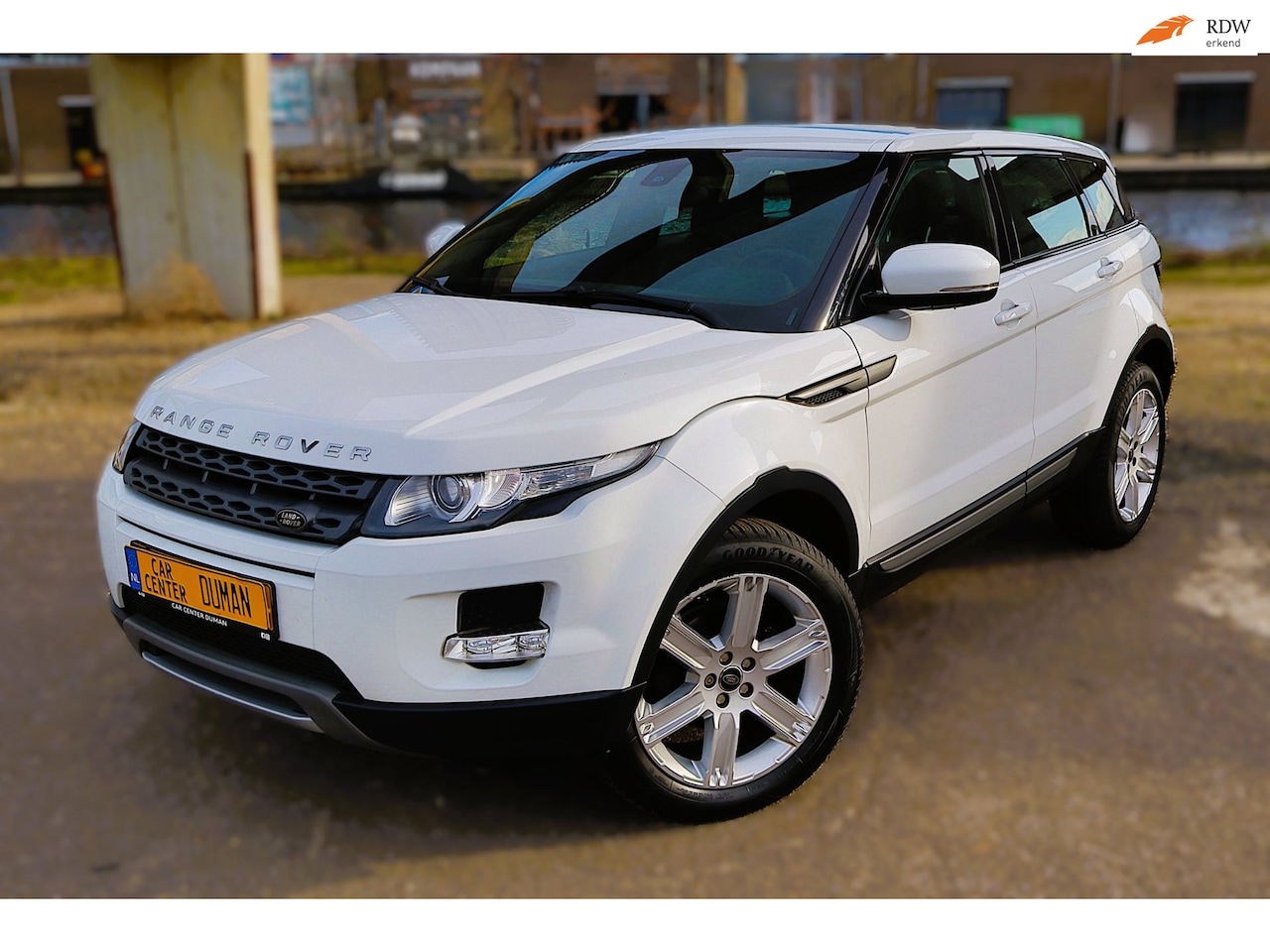 Land Rover Range Rover Evoque - 2.2 eD4 2WD Pure NAP Pano Leer Navi 1ste Eignr - AutoWereld.nl