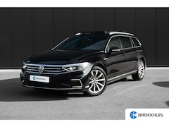Volkswagen Passat Variant - 1.4 TSI PHEV 218pk GTE Business | Panoramadak | Trekhaak | Achteruitrijcamera | Keyless |