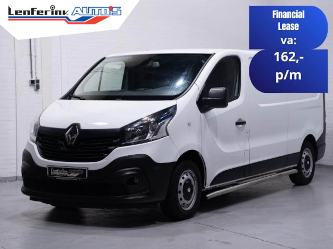 Renault Trafic - 1.6 dCi 125 pk L2H1 Airco, Camera, Laadruimte Pakket, PDC achter, 3-Zits - AutoWereld.nl