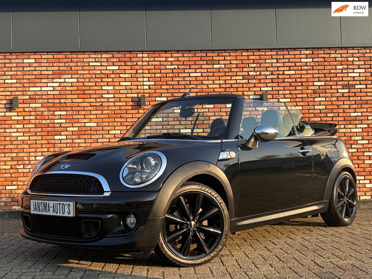 MINI Cabrio - Mini 1.6 Cooper S Chili Leer 17inch Vol Dealer Ondh 1e Eig! - AutoWereld.nl