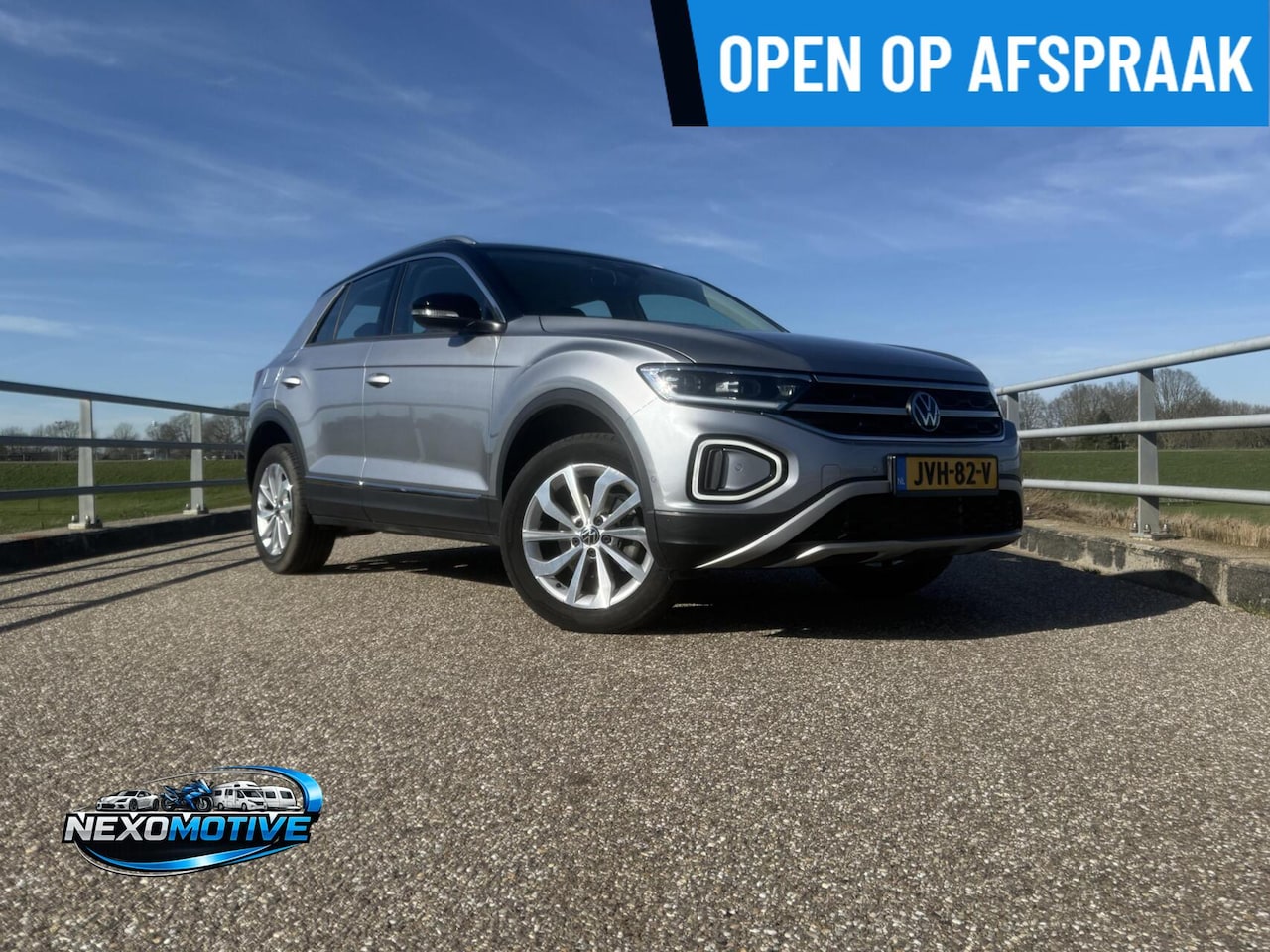 Volkswagen T-Roc - 1.5 TSI DSG 150pk Acc-Camera-CarPlay-IQ_Light-Navi - AutoWereld.nl