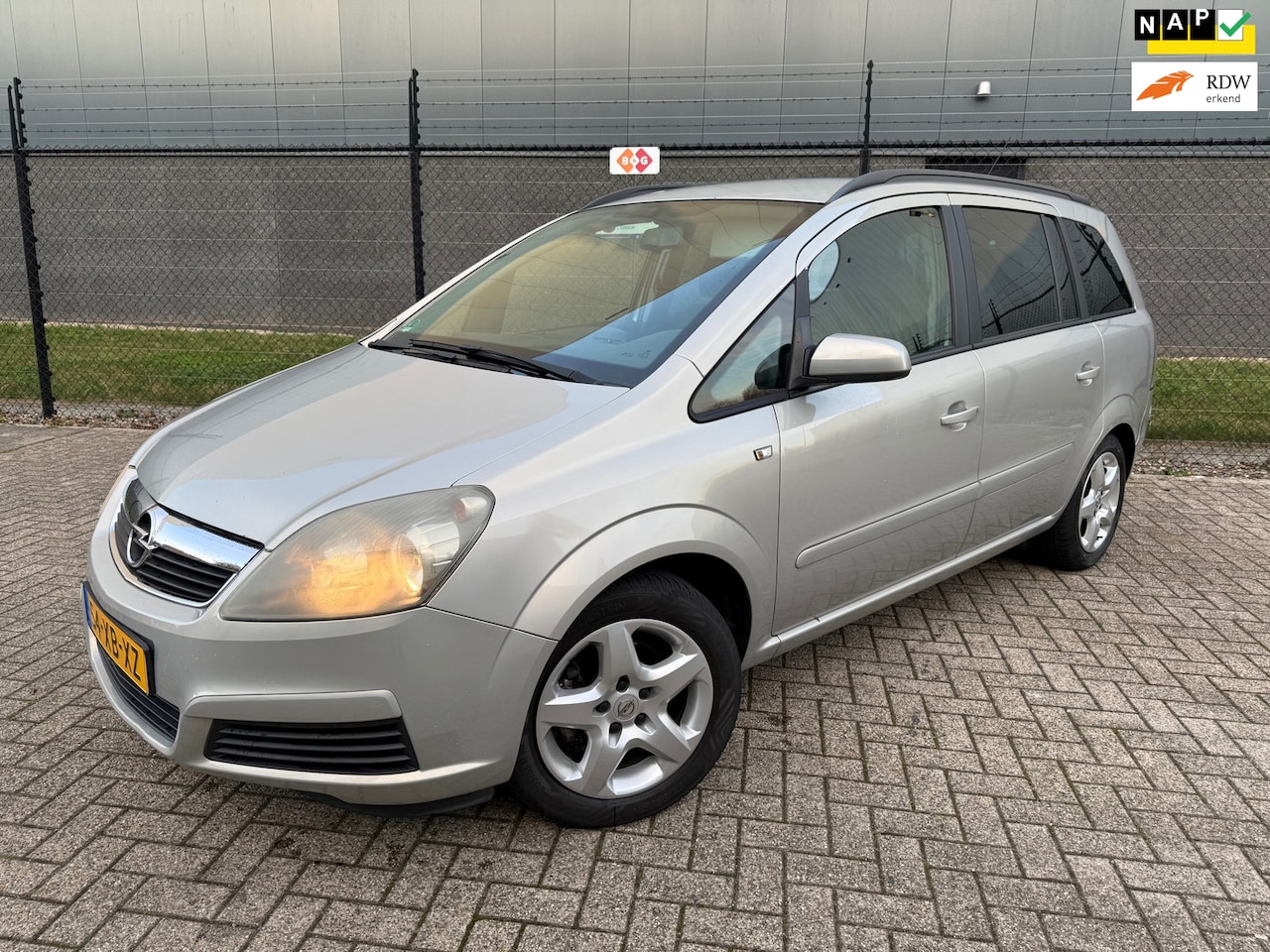 Opel Zafira - 1.8 Enjoy |7-persoons| |Airco| |Trekhaak| |Cruise control| - AutoWereld.nl