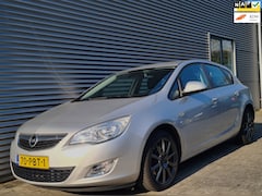 Opel Astra - 1.7 CDTi Edition 01-2011 Reflexzilver Metallic 151dkm NAP