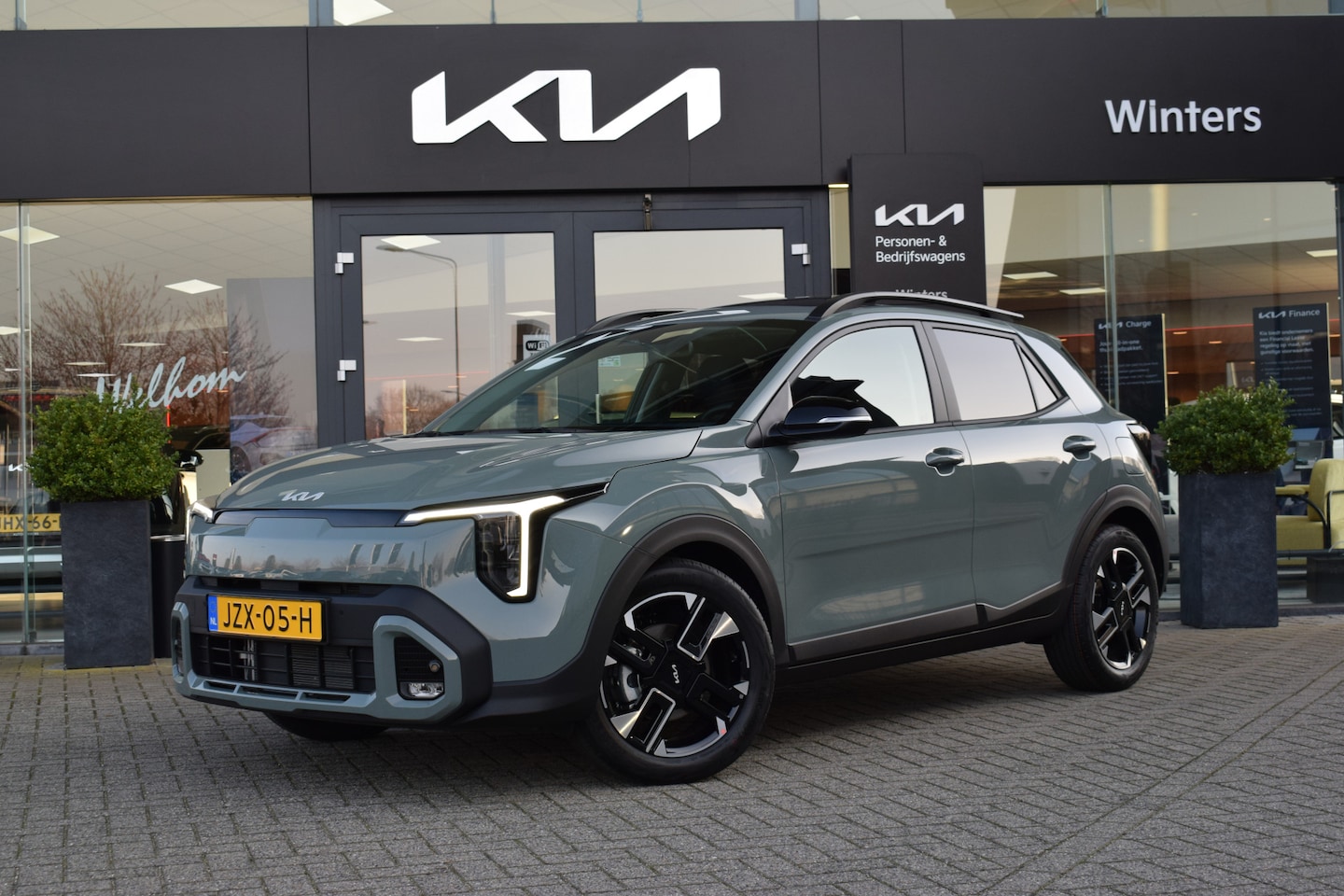 Kia Stonic - 1.0 T-GDi MHEV GT-Line | Nieuw uit voorraad | Panoramadak |  17'' Velgen | - AutoWereld.nl