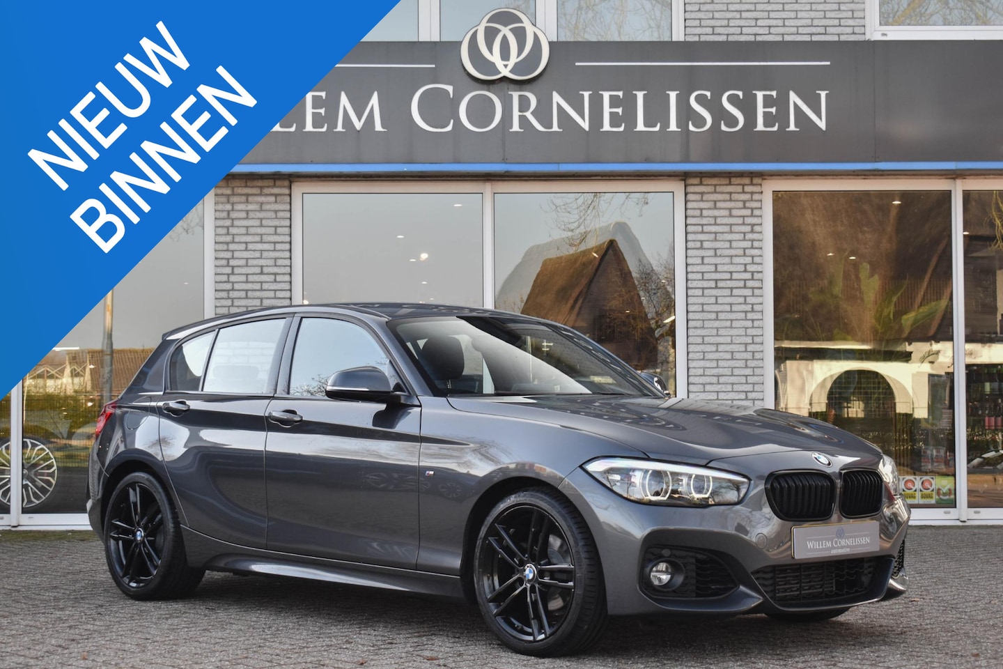 BMW 1-serie - 118i Aut M-Sport Executive Navi Clima NL Auto - AutoWereld.nl