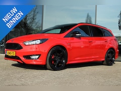 Ford Focus Wagon - 1.5 150PK RED EDITION ST-LINE | CARPLAY | PDC | PRIVACY | SPORTUITLAAT