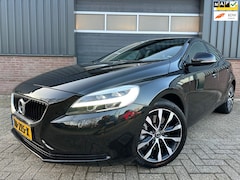 Volvo V40 - 1.5 T3 152PK Dynamic Edition LED Lederen bekleding