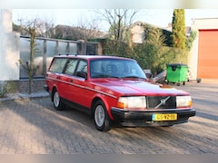 Volvo 240 - 2.3i Polar