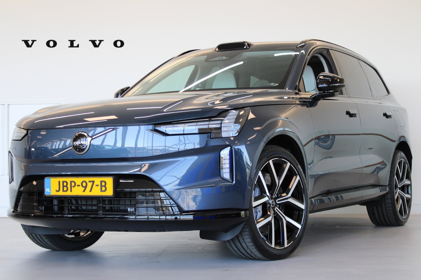 Volvo EX90 - Twin Performance 517PK Ultra 111kWh | Full Option!! | Trekhaak | Pilot Assist | Luchtverin - AutoWereld.nl