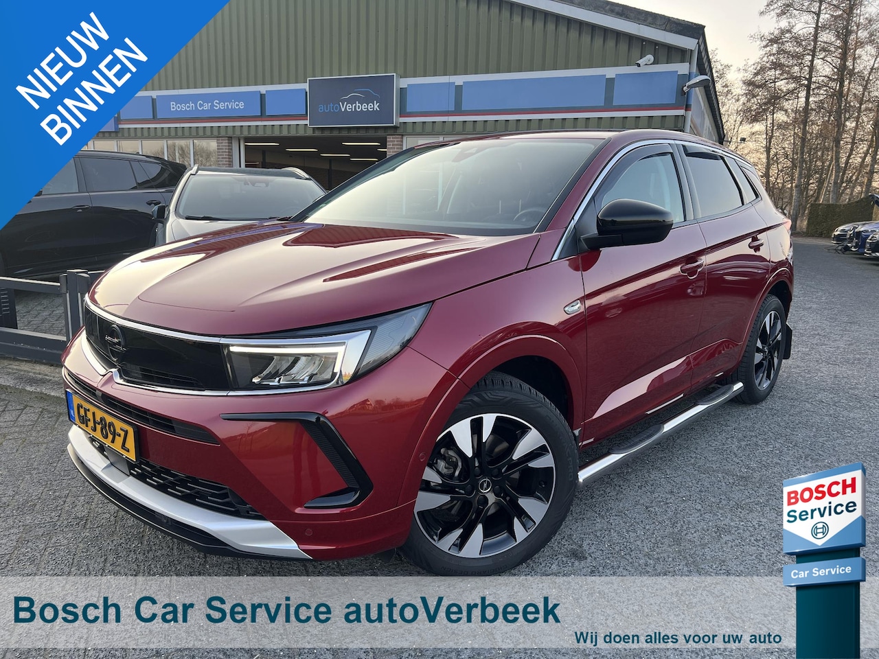 Opel Grandland - 1.2 Turbo Elegance | Alcantara | Stuurverwarming | Voorruitverwarming | All Season banden - AutoWereld.nl