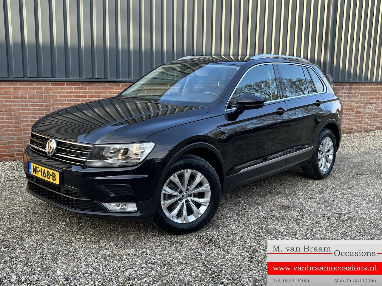 Volkswagen Tiguan - 1.4 TSI Comfortline Navigatie/Ecc/Pdc/Front+L-Assist - AutoWereld.nl