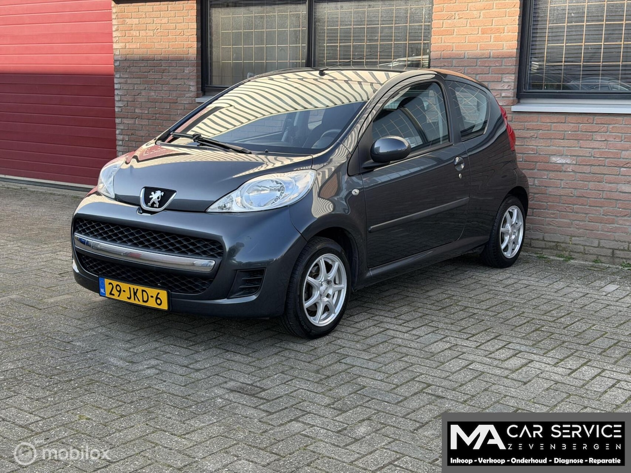Peugeot 107 - 1.0-12V XR 1.0-12V XR - AutoWereld.nl