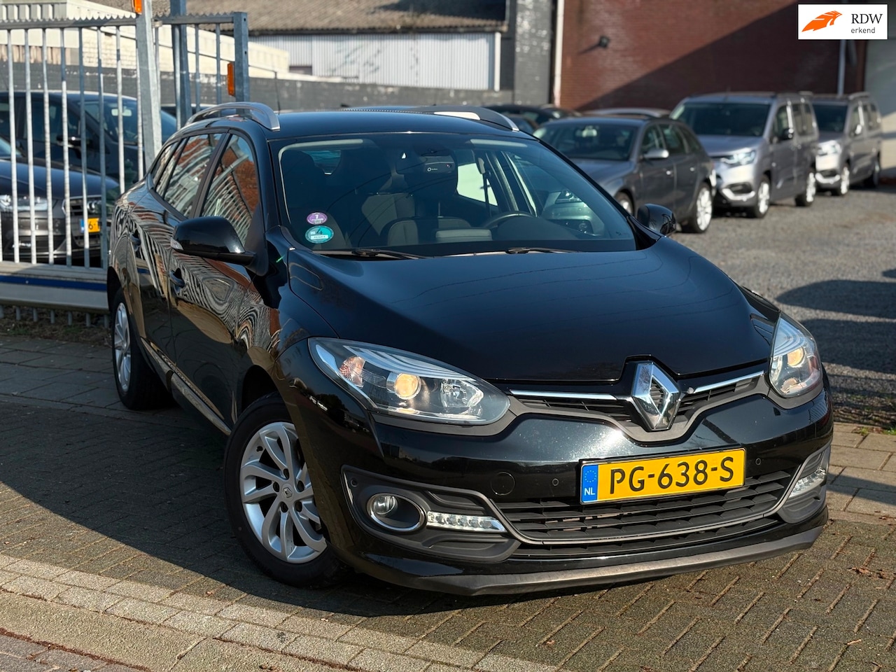 Renault Mégane Estate - 1.2 TCe Collection | Navigatie | LED | 16” LMV | Stoelverwarming | - AutoWereld.nl