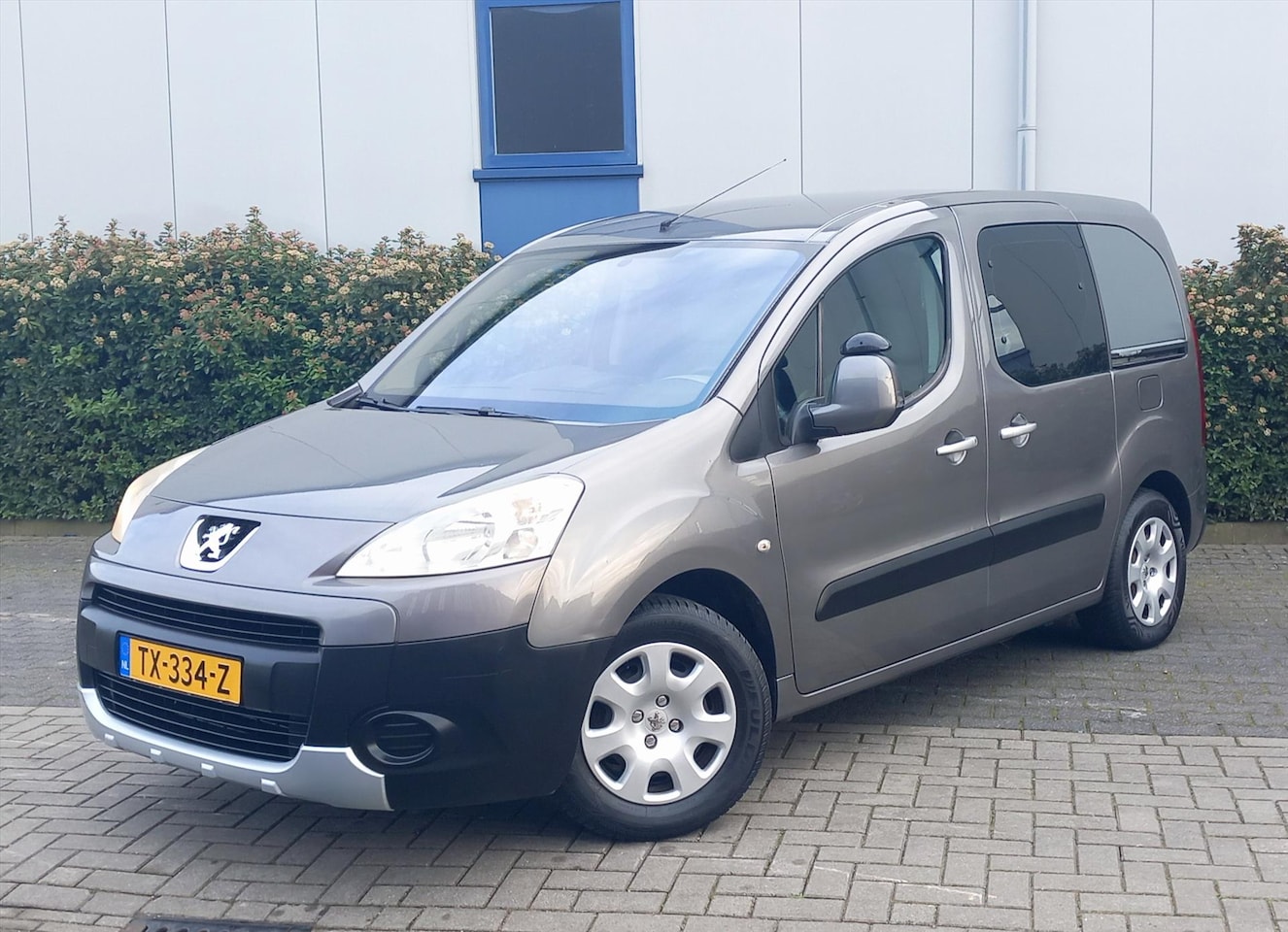 Peugeot Partner Tepee - 1.6 16V 90PK XR Airco - AutoWereld.nl