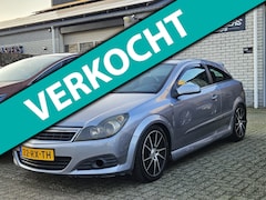 Opel Astra GTC - 1.6 Cosmo*17inch*Nette auto