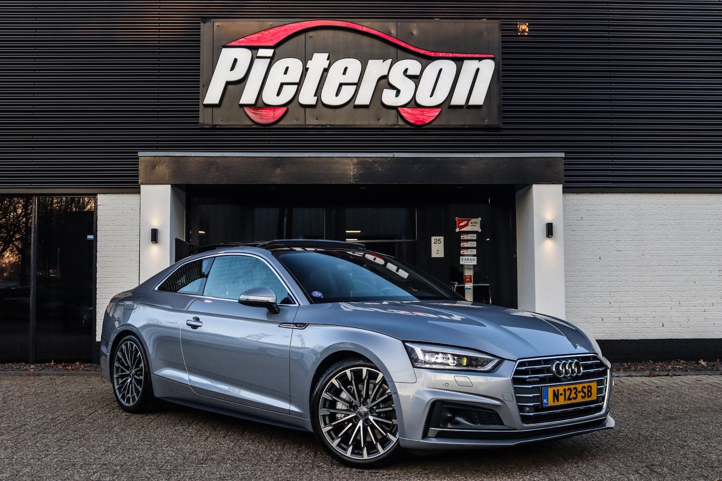 Audi A5 Coupé - 2.0 TFSI Quattro 252PK PANO B&O VIRTUAL 360 - AutoWereld.nl