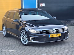 Volkswagen Passat Variant - 1.4 TSI GTE Highline / Acc / Lane Assist / Elek Stoel / Navi / Camera / Open Pano / Led /