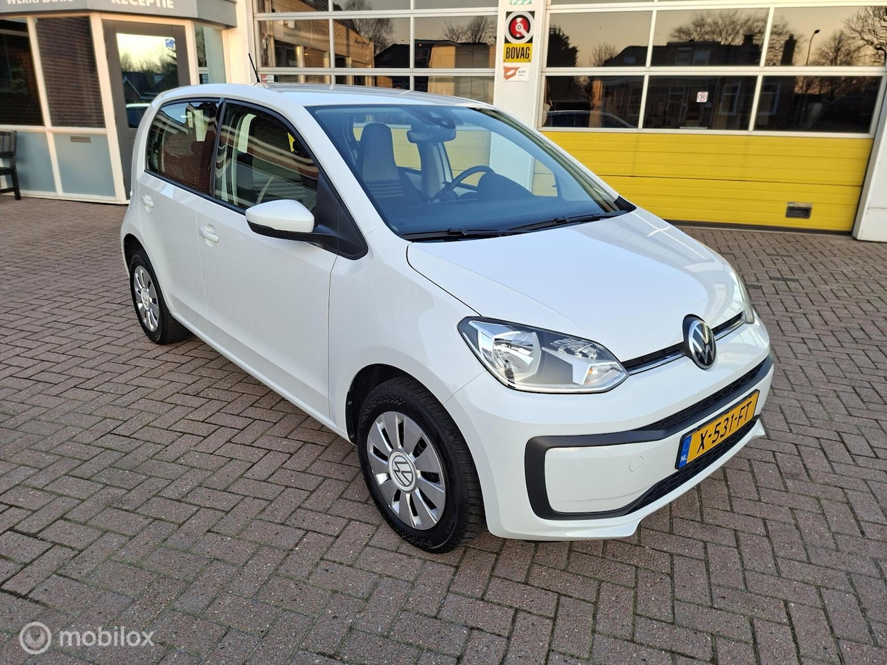 Volkswagen Up! - 1.0 1.0 - AutoWereld.nl