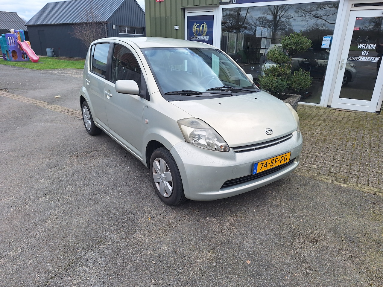 Daihatsu Sirion 2 - 1.3-16V Comfort met airco - AutoWereld.nl