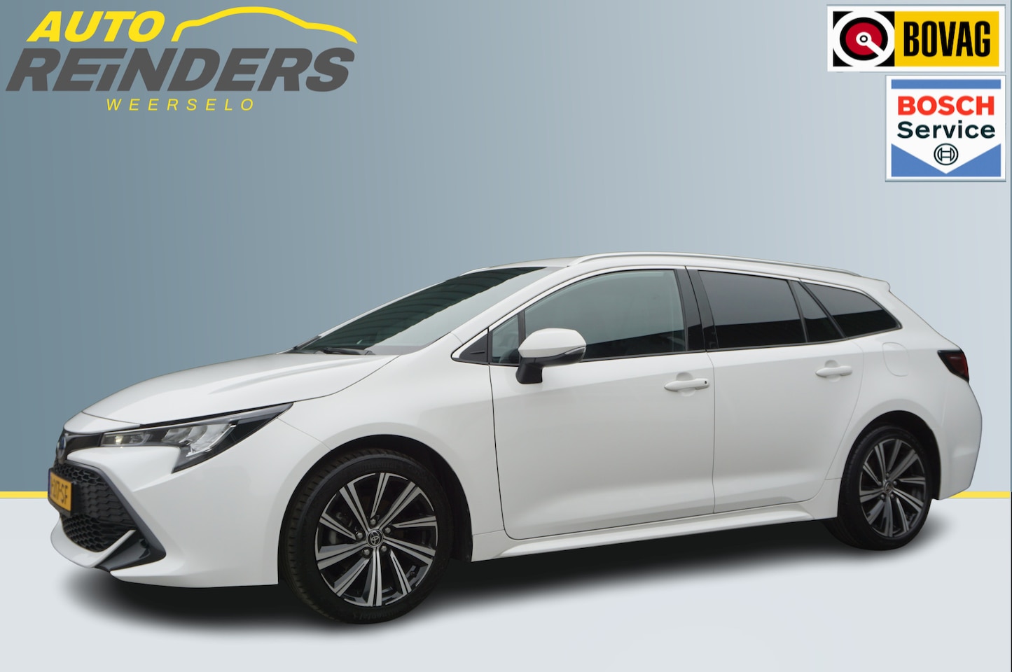 Toyota Corolla Touring Sports - 1.8 Hybrid Business Plus + Camera/ 17inch/ LED/ Carplay/ Schitterend!/ Garantie! - AutoWereld.nl