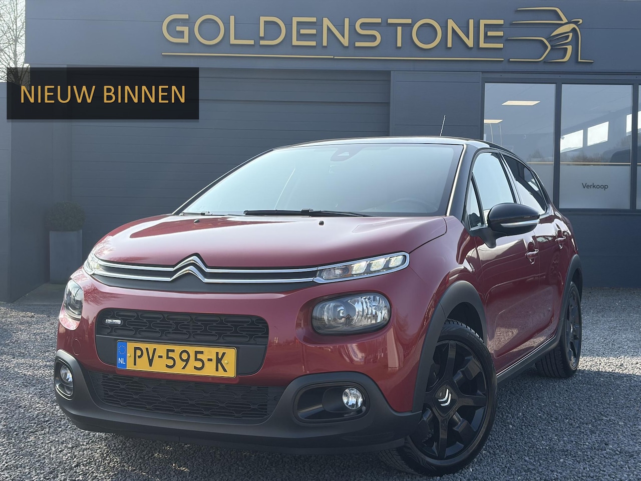 Citroën C3 - 1.2 PureTech Shine 2e Eigenaar,Navi,Camera,Dealer Onderhouden,Trekhaak,Clima,Cruise,Pdc,Lm - AutoWereld.nl
