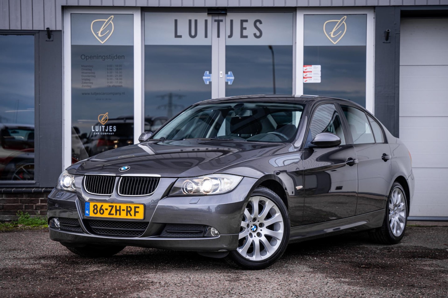 BMW 3-serie - 316i I Org.NL I Historie I Sportstoelen I Climate/Cruise-controle I 17'' I Xenon I Navi I - AutoWereld.nl