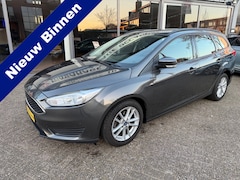 Ford Focus Wagon - 1.0 Trend