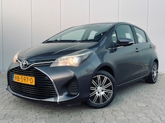 Toyota Yaris - 1.0 VVT-i Style, ecc, navi, camera