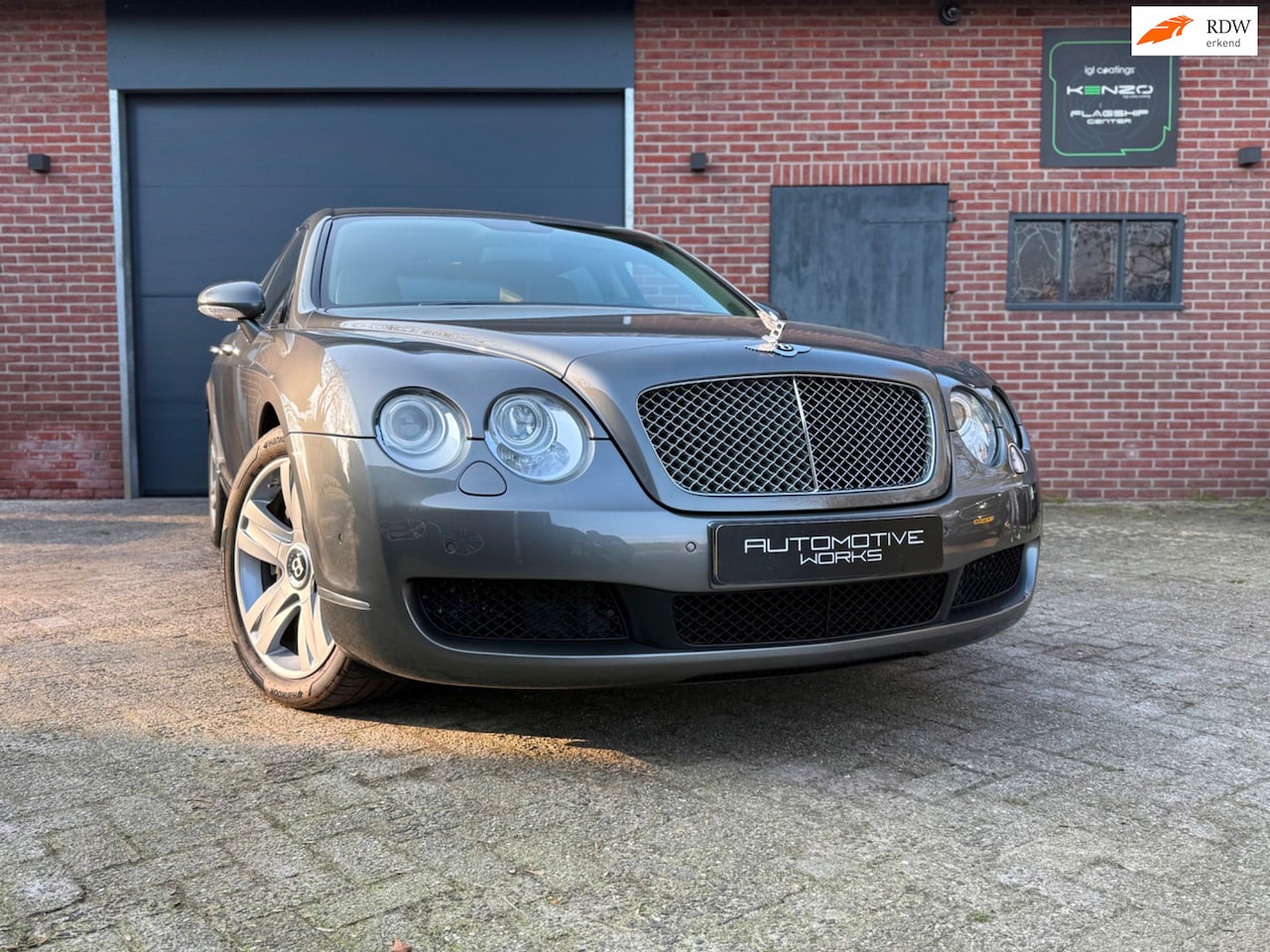 Bentley Continental Flying Spur - 6.0 W12 l Perfect onderhouden l 560 pk - AutoWereld.nl