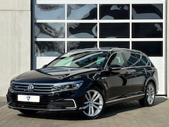 Volkswagen Passat Variant - 1.4 TSI PHEV GTE Business | Pano | Camera | 18inch