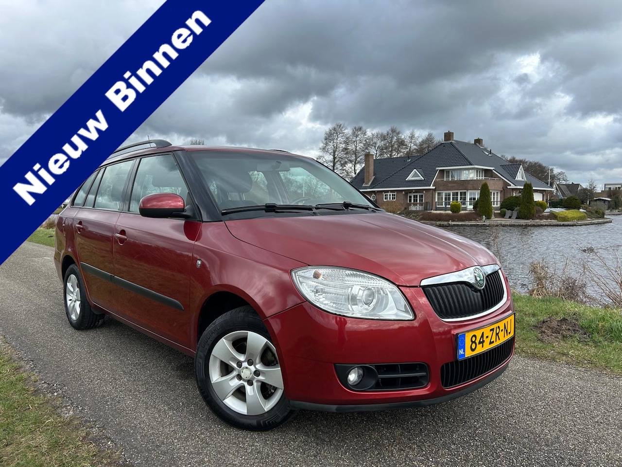 Skoda Fabia Combi - 1.4-16V Elegance Airco / Cruise / Trekhaak - AutoWereld.nl