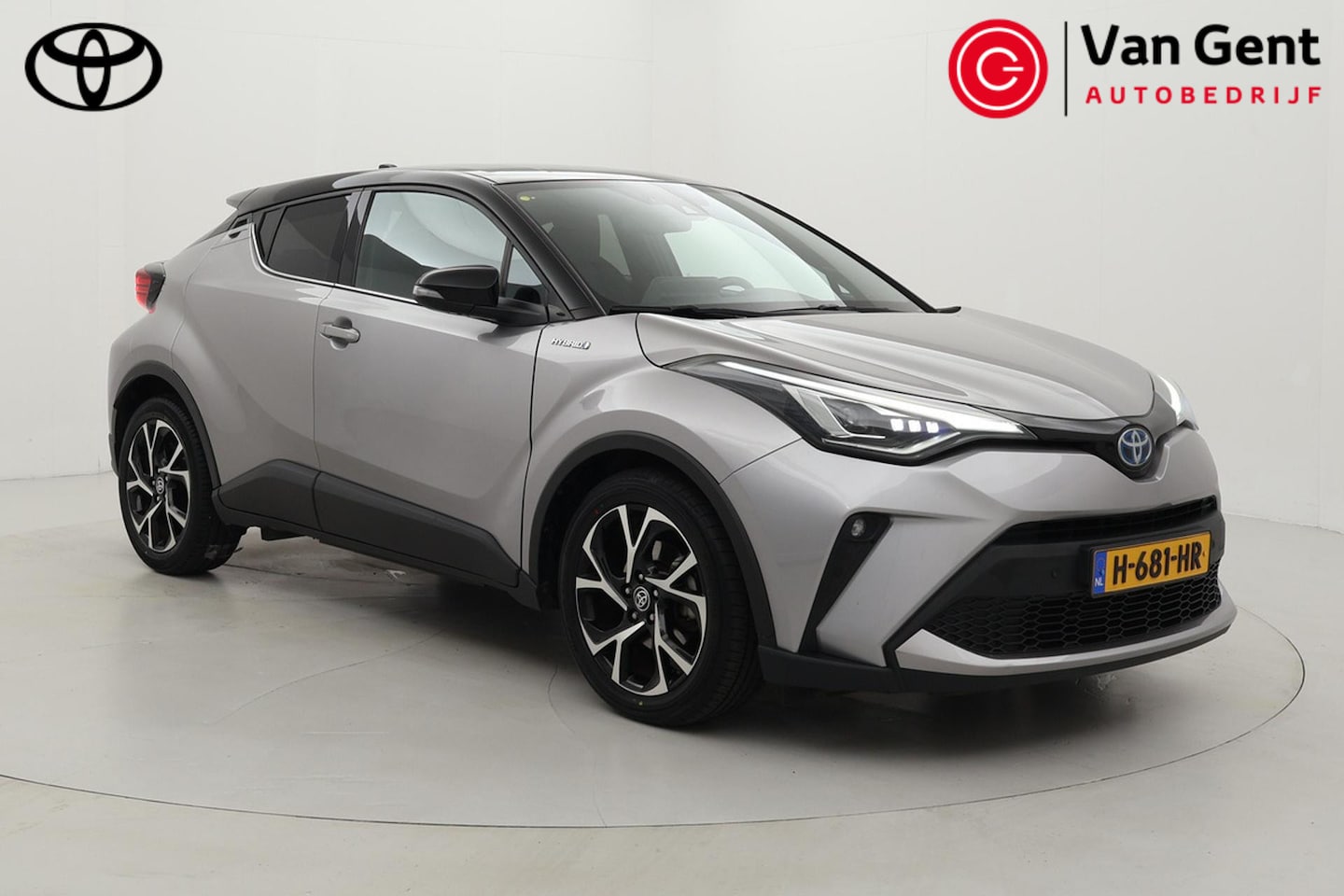 Toyota C-HR - 1.8 Hybrid First Edition | Dodehoek detectie | Navigatie | JBL | Stoelverwarming | Apple C - AutoWereld.nl