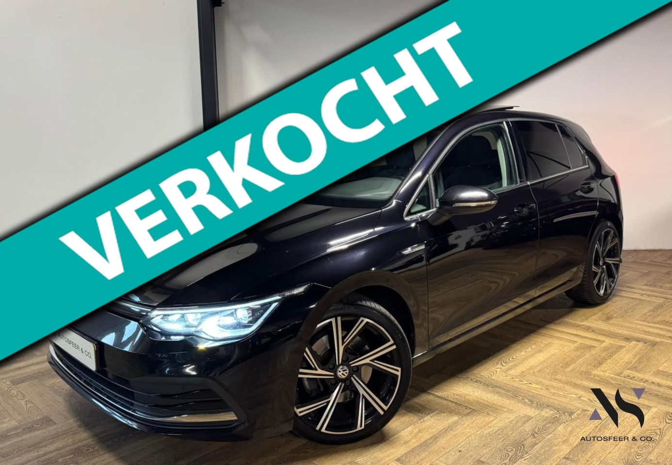 Volkswagen Golf - 1.5 eTSI Style PANO CARPLAY ACC - AutoWereld.nl