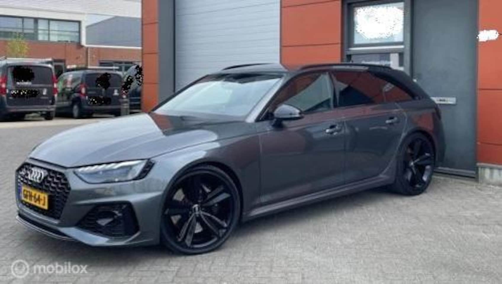 Audi RS4 - Avant 2.9 TFSI RS 4 quattro. 451pk. Facelift 2020 - AutoWereld.nl