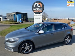 Volvo V40 - | 2014 | 2.0 D4 R-Design Business | APK