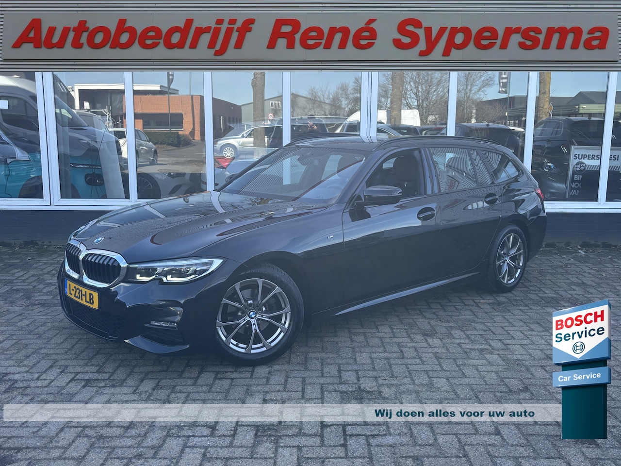BMW 3-serie Touring - 318i Business Edition | M Pakket | Sfeerverlichting | Apple Carplay | Parkeercamera - AutoWereld.nl
