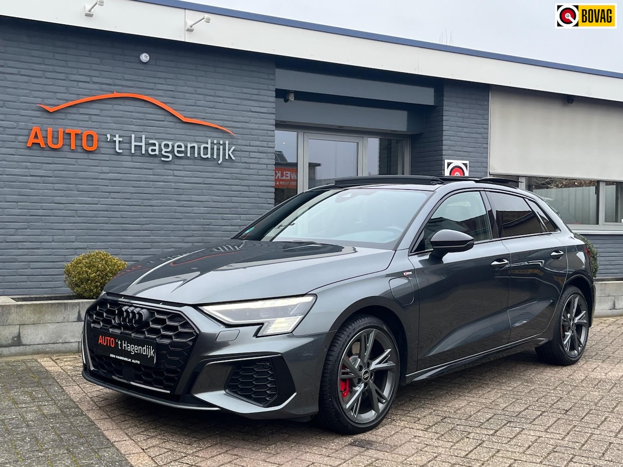 Audi A3 Sportback - 45 TFSI e S-line Competition 245PK pano leder - AutoWereld.nl