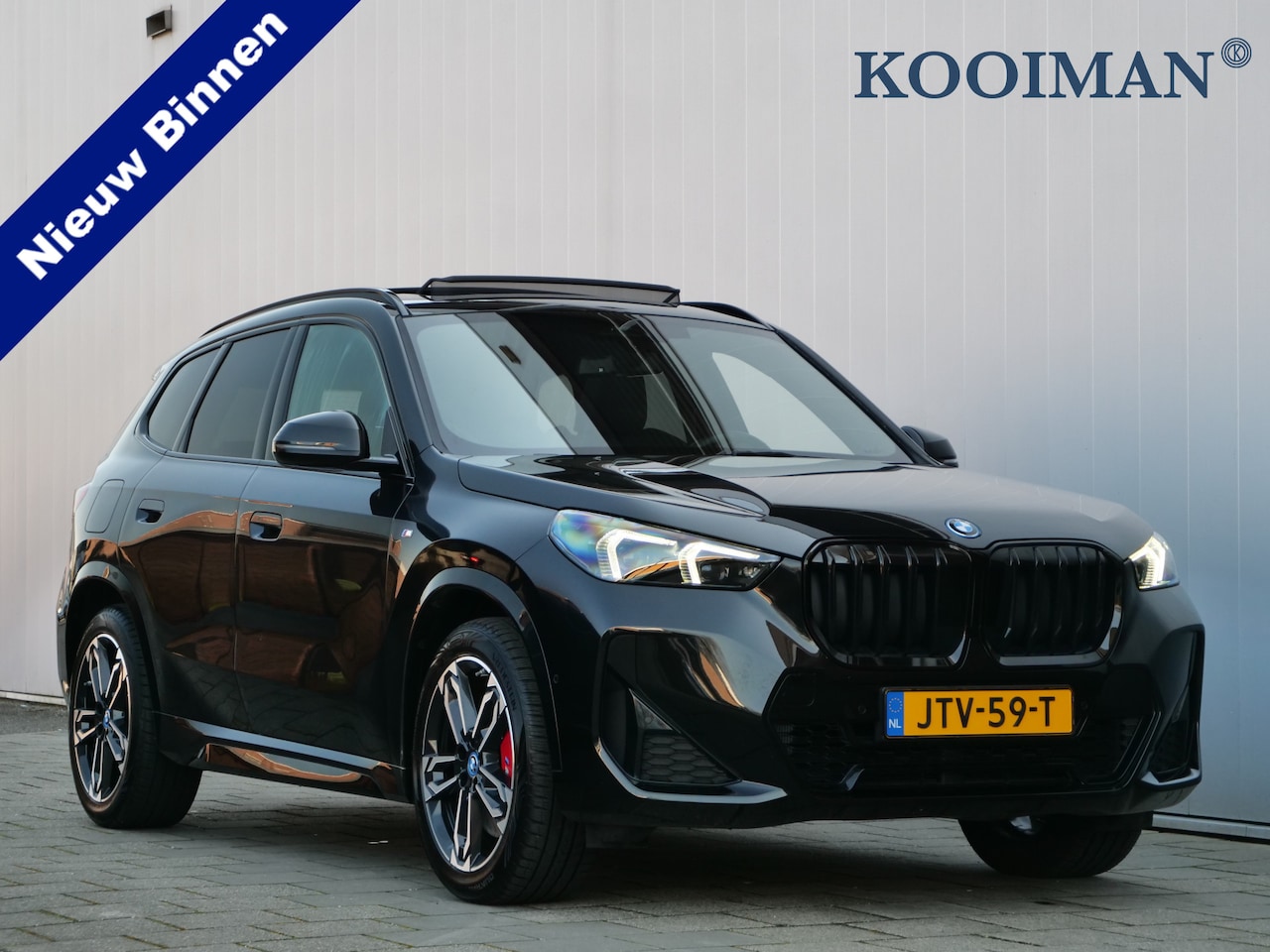 BMW X1 - xDrive25e M Sport pakket Pro 245 Pk Automaat Schuifdak / Winterpakket / Harman Kardon - AutoWereld.nl