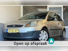 Ford Fiesta - 1.3-8V Ambiente|NAP|NweAPK|DealerOH|Airco|Nettestaat|Elekramen