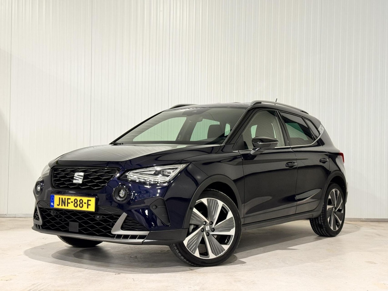 SEAT Arona - 1.0 tsi FR|CARPLAY|CAMERA|AUTOMAAT|DIGITAL DASH - AutoWereld.nl