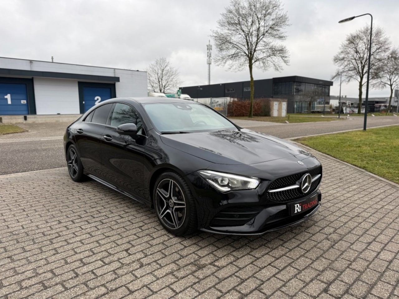 Mercedes-Benz CLA-Klasse - 180 AMG Sfeerverl Night Pakket - AutoWereld.nl