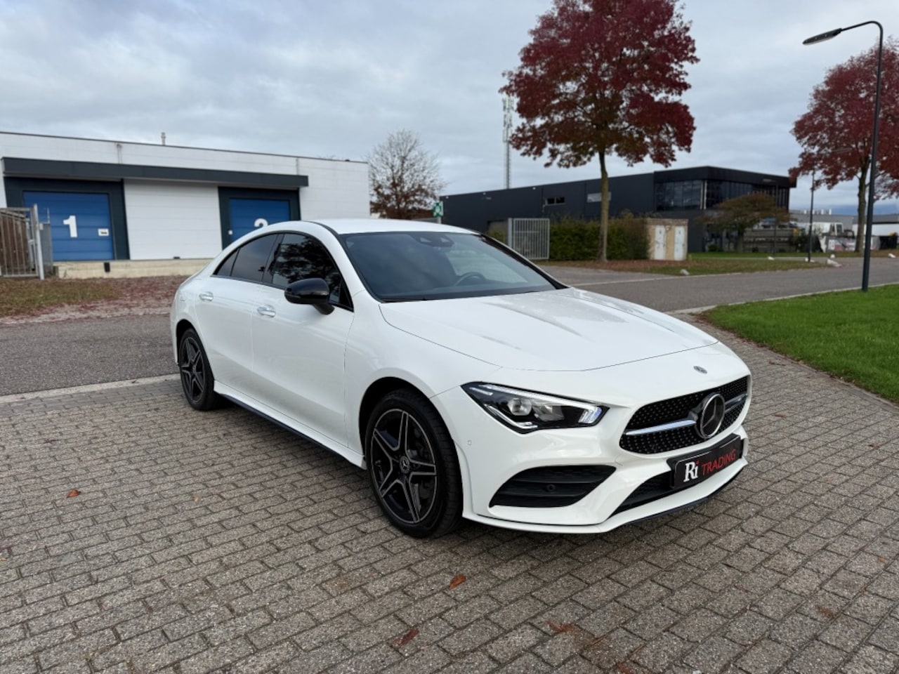 Mercedes-Benz CLA-Klasse - e AMG HUD Distronic Night Pakket - AutoWereld.nl