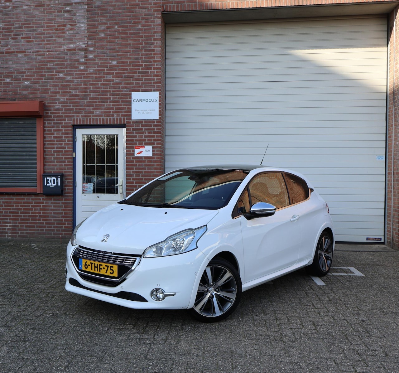 Peugeot 208 - 1.6 VTi XY NAP 3e eigenaar Navi Leder Pano PDC Airco Cruise APK - AutoWereld.nl