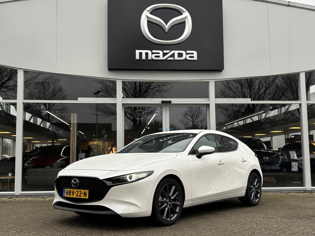 Mazda 3 - 2.5 e-SkyActiv-G M Hybrid 140 Exclusive-line NL- Auto, Navigatie, Apple Carplay /Android A - AutoWereld.nl
