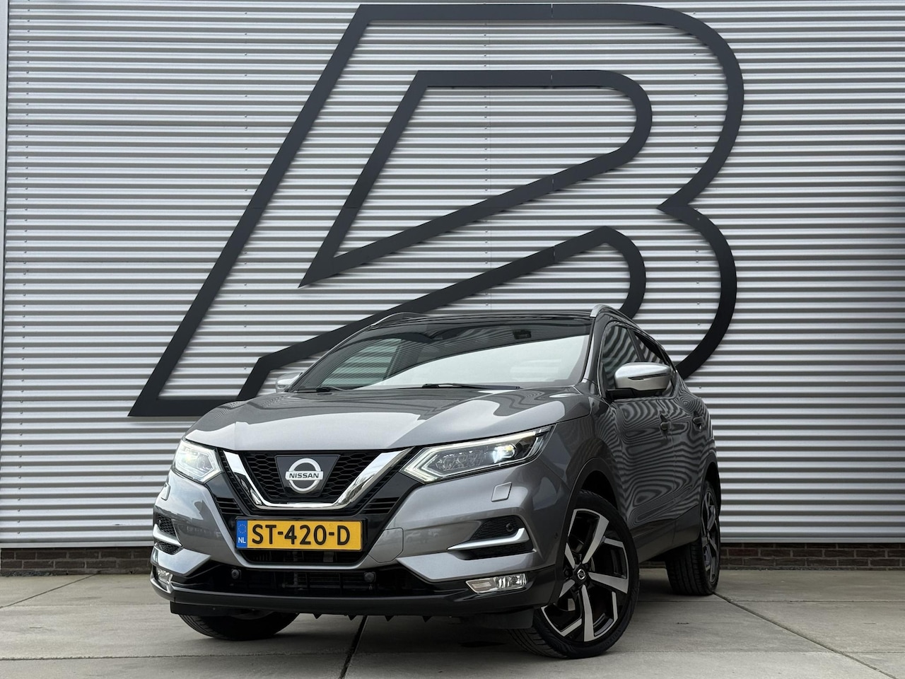 Nissan Qashqai - 1.2 Tekna + 2e Eigenaar|Navi|Pano|360 Camera|Leder|Clima|Cruise|PDC|Stoelverwarming|Nieuwe - AutoWereld.nl