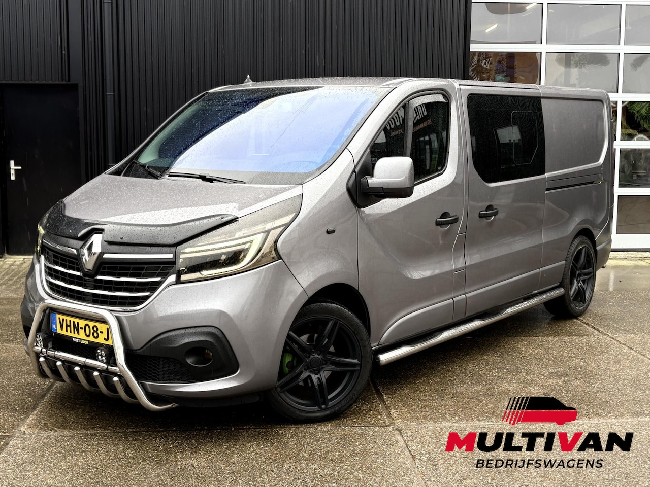 Renault Trafic - 2.0 dCi 170 T29 L2H1 DC Luxe AUT | SUBWOOFER | LED | CAMERA - AutoWereld.nl