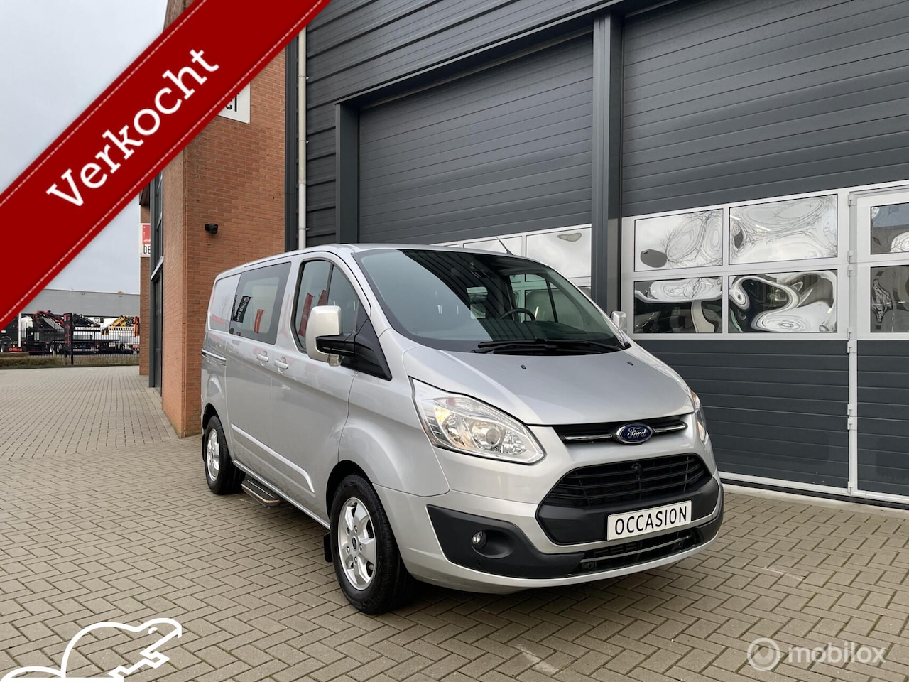 Ford Transit Custom - 280 2.0 TDCI L1H1 Limited Rolstoelbus zelfrijden - AutoWereld.nl