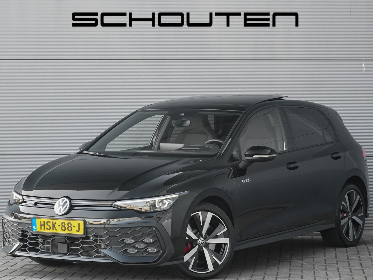 Volkswagen Golf - 1.5 eHybrid GTE Pano Matrix ACC HUD Trekhaak Sfeerverlichting - AutoWereld.nl