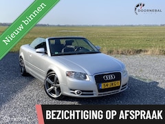 Audi A4 Cabriolet - 1.8 Turbo Advance / LEDER / CRUISE / BOSE
