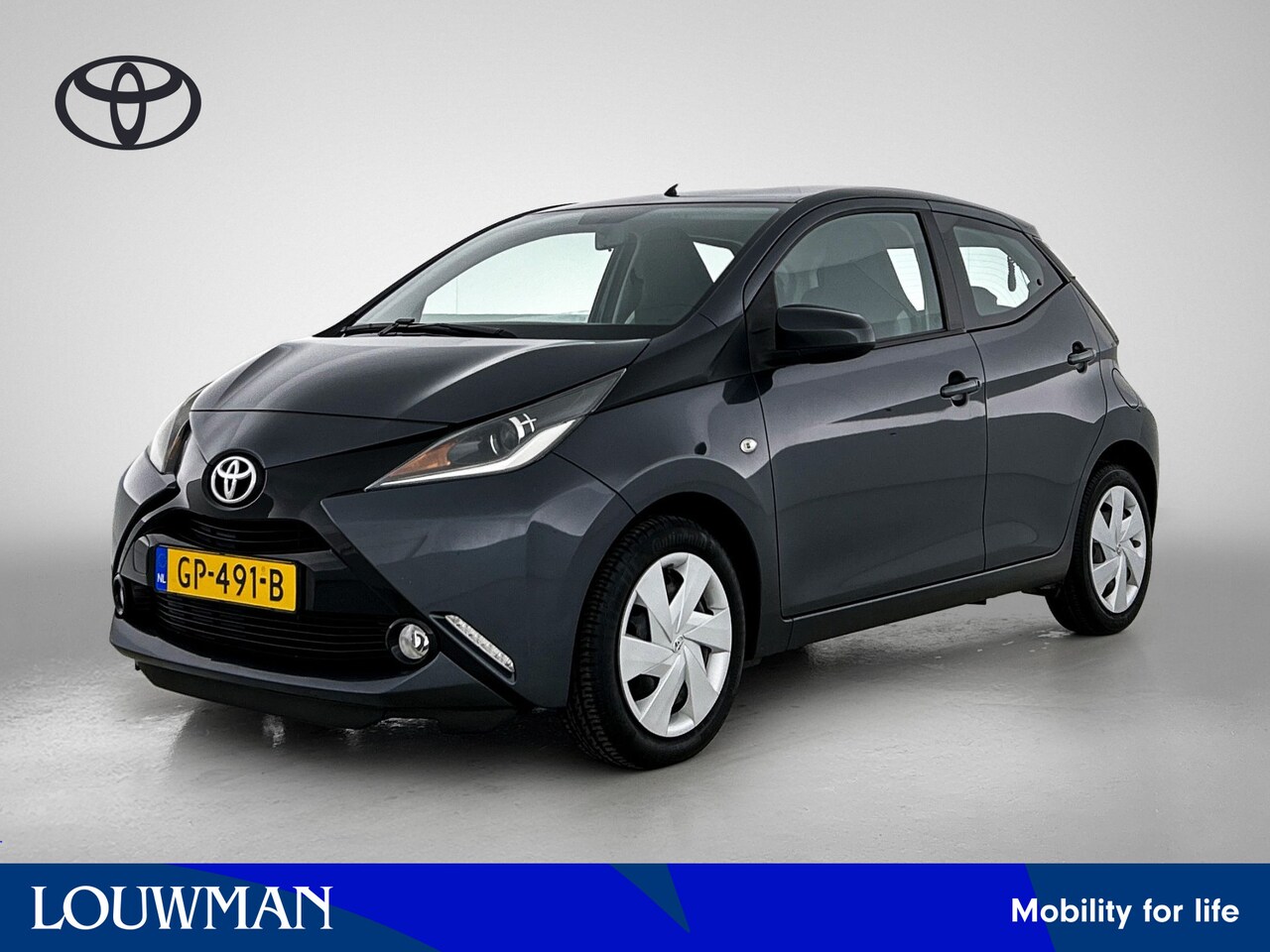 Toyota Aygo - 1.0 VVT-i x-play | NL dealeronderhouden | - AutoWereld.nl